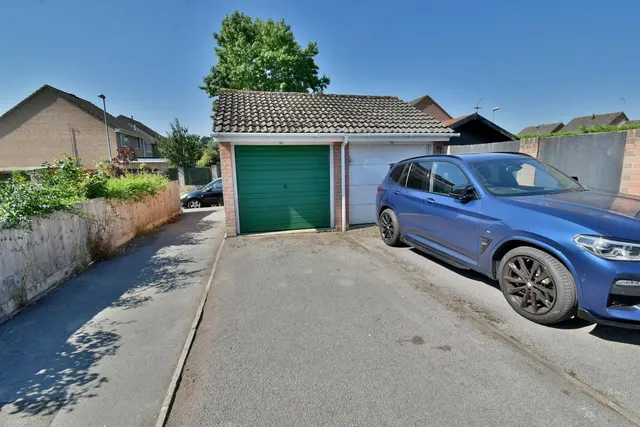 Teasel Way, BH22, photo 2