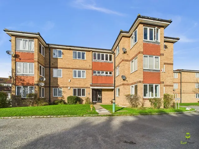 Wickham Lane, Welling, DA16, photo 1