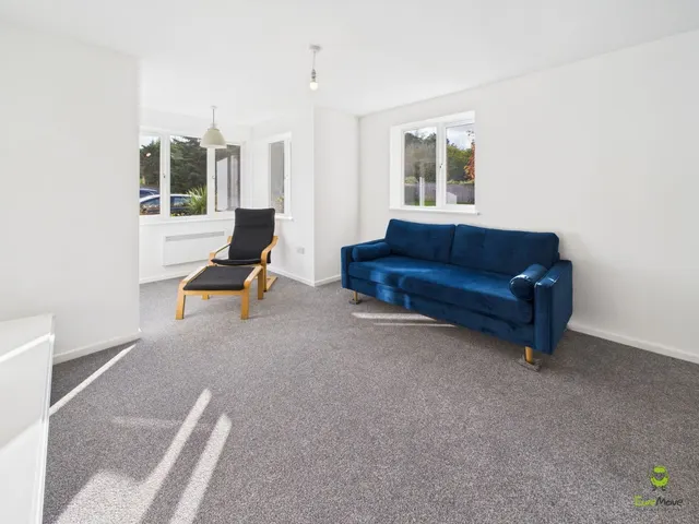 Wickham Lane, Welling, DA16, photo 2