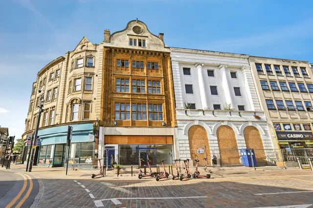 The Parade, Northampton, photo 1