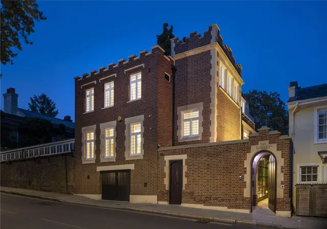Frognal, Hampstead, London, NW3 6XB, photo 1