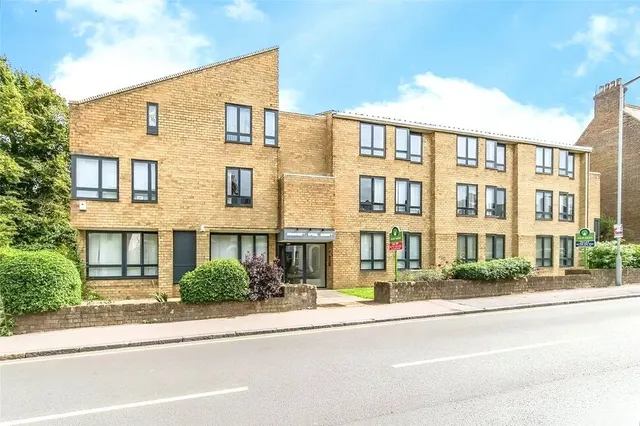 Newton Road, Faversham, ME13, photo 1