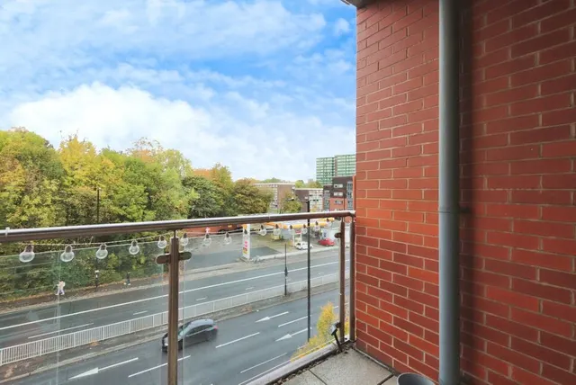 Photo 2 — Ecclesall Road, Sheffield, S11