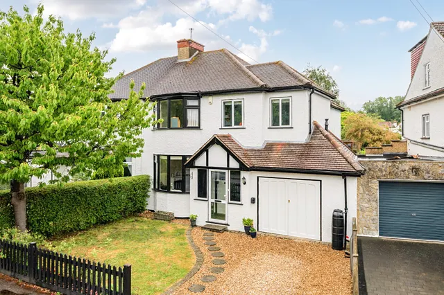 Whitehorse Drive, Epsom, KT18, photo 1