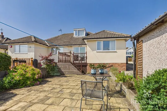 Pyenot Avenue, Cleckheaton, West Yorkshire, BD19, photo 1