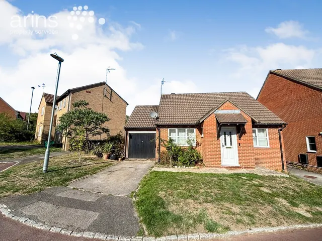 Berstead Close, Lower Earley, RG6, photo 1