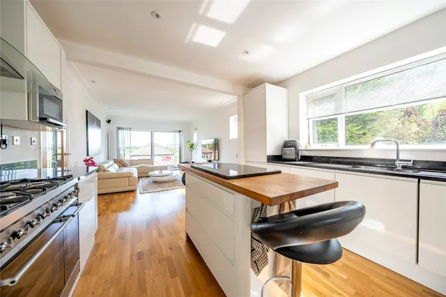 Sandhill Mount, Leeds, LS17, photo 1