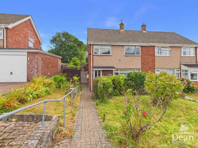 Templeway West, Lydney, photo 1