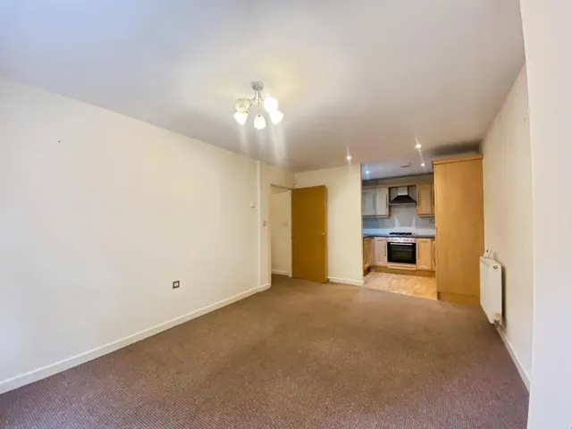 Prospect House, Standish, WN6, photo 3