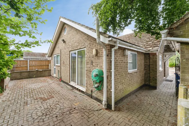 Photo 3 — The Hall Close, Icklingham, Bury St. Edmunds