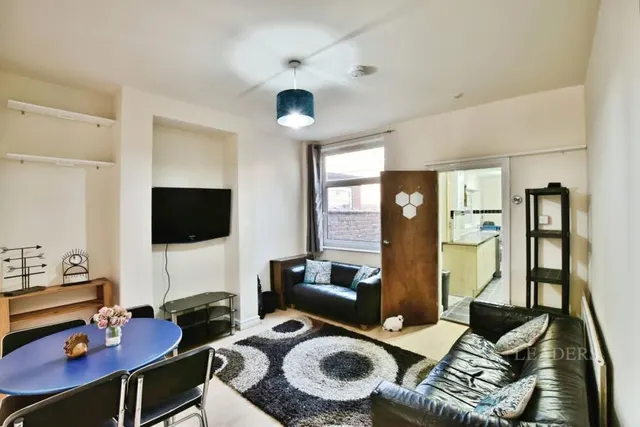 Camborne Street, Manchester, M14, photo 3