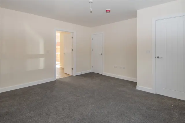 Photo 2 — Burcot Close, Bromsgrove, B60 1FF