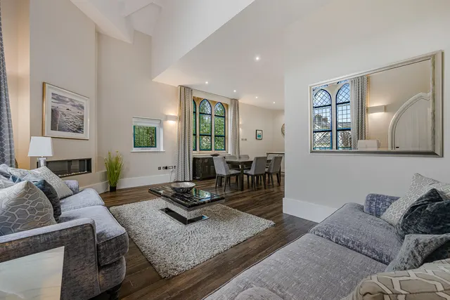 Delamer Road, Altrincham, WA14, photo 2