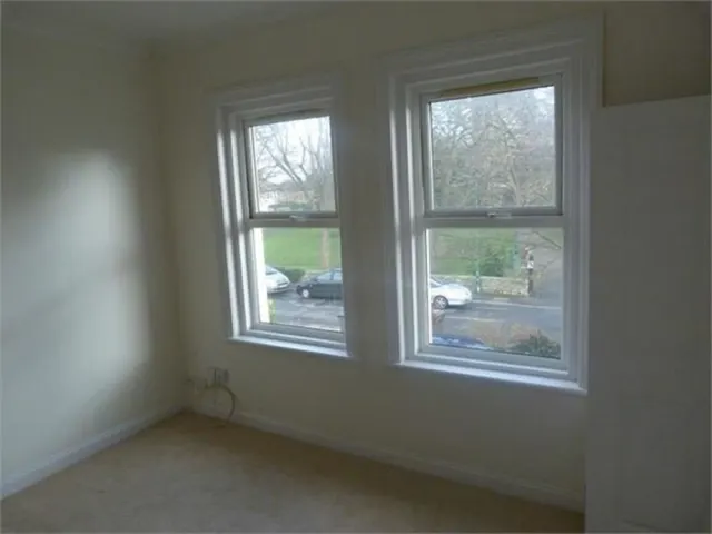 Knole Road, Bournemouth, BH1, photo 3