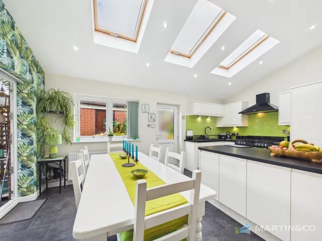 Beckdean Avenue, Poulton, FY6, photo 2