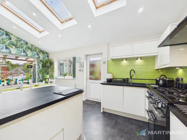 Beckdean Avenue, Poulton, FY6, photo 3