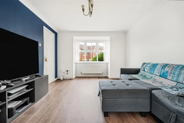 Lowry Close, Haverhill, CB9, photo 2