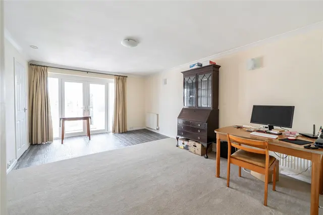 Norwich Drive, Cheltenham, GL51, photo 2