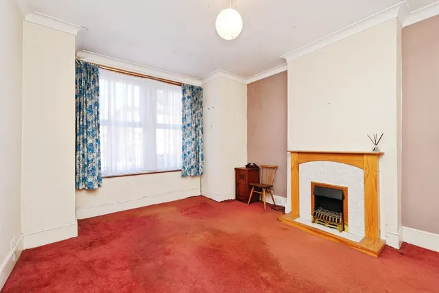 Sangley Road, London, SE6, photo 2