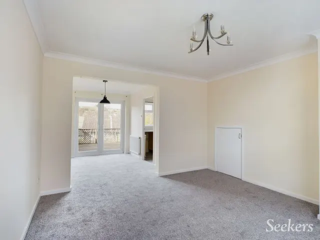 Bilsington Close, Chatham, ME5, photo 2