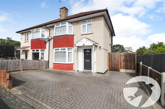 Chipstead Road, Erith, DA8, photo 1