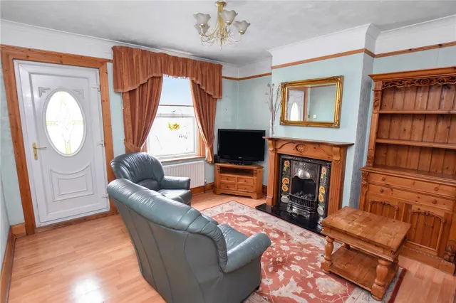 Erith Road, DA7, photo 2