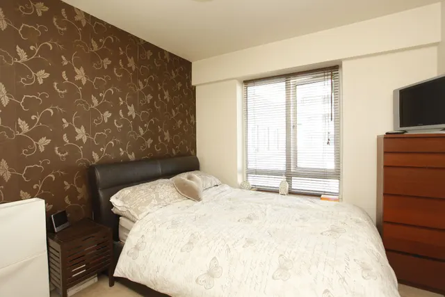Photo 3 — Flat 103, Amelia House, 11 Boulevard Drive, London
