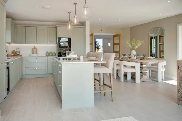 Spine Road West, Ashton Keynes, SN6, photo 2