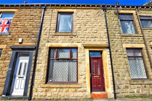 Market Street, Whitworth, OL12, photo 2