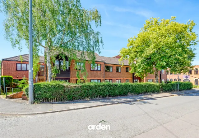 Foregate Street, Astwood Bank, B96, photo 1