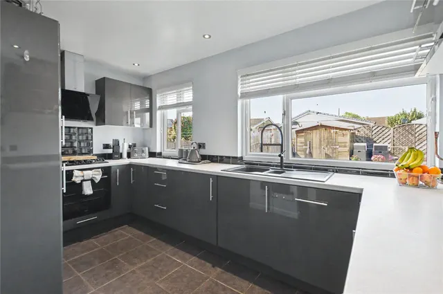 Haigh Road, Rothwell, LS26, photo 3