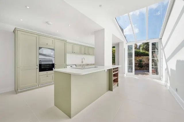 Rumbold Road, London, SW6, photo 1