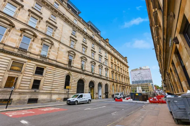2 bedroom flat, South Frederick Street, Glasgow, G1