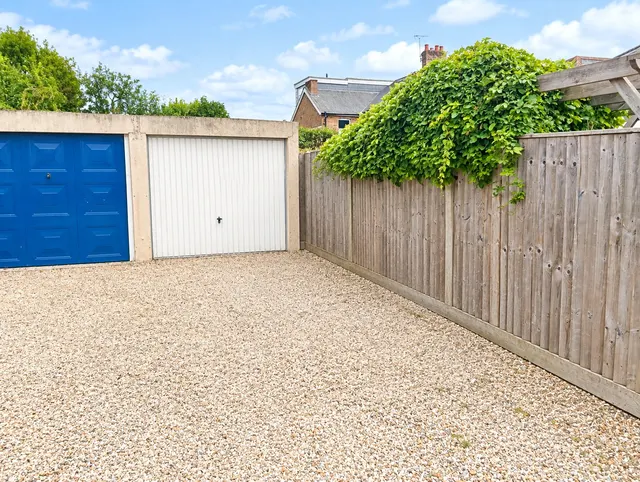 Photo 3 — Grenadier Road, Ash Vale, Guildford, Surrey, GU12 5DT
