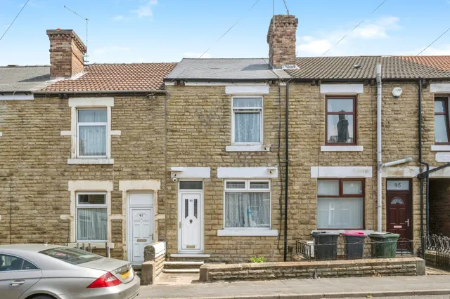 Sandymount Road, Wath-Upon-Dearne, S63, photo 1