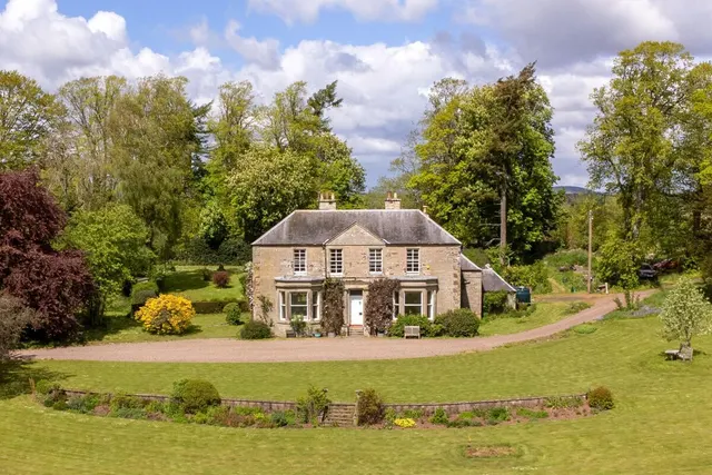 Greenlaw, Duns, TD10, photo 1