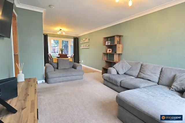 Walnut Close, Nuneaton, CV10, photo 2