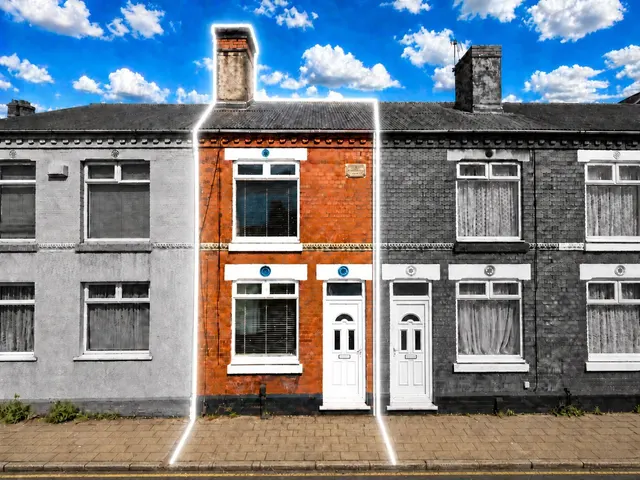 Regent Street, NUNEATON, Warwickshire, CV11, photo 1