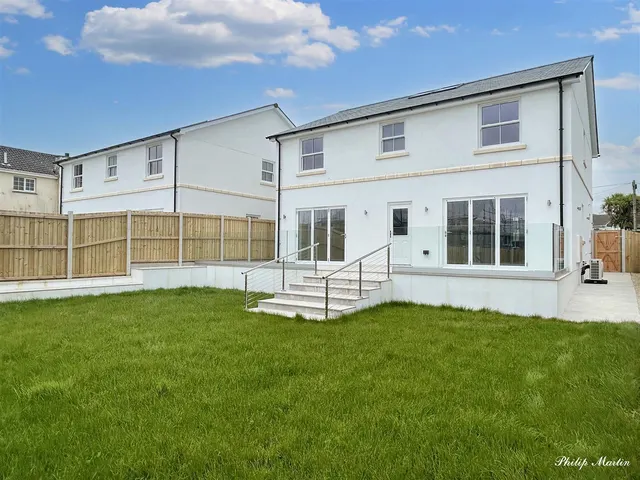 Falmouth Road, Helston, photo 2
