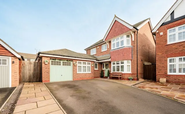 Stone Mason Crescent, Ormskirk, L39, photo 1