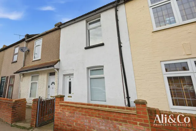 William Street, Grays, Essex, RM17 6DY, photo 1