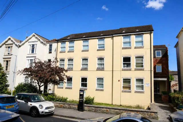 George Court, Hampton Park, BS6, photo 2