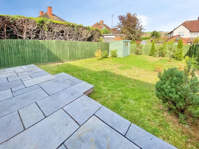 Whitegate Road, Minehead, TA24, photo 2