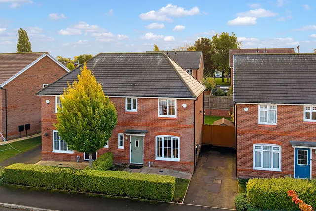 Brigadier Road, Blackberry Vale, photo 1