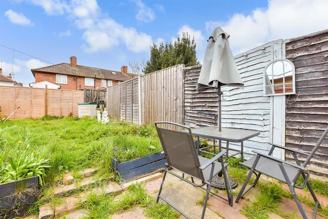 Shrewsbury Road, Carshalton, SM5, photo 2