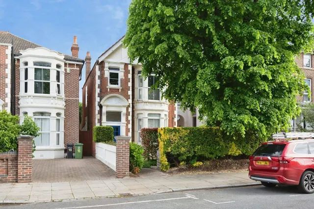 Campbell Road, Southsea, PO5, photo 1