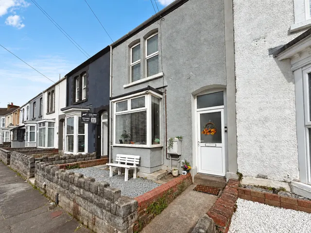 Marlborough Road, Brynmill, SA2, photo 2