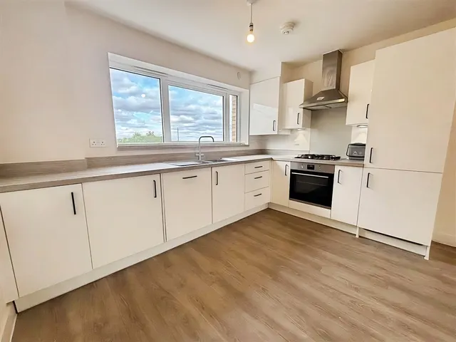 Falmouth Avenue, Cambridge, CB3, photo 3