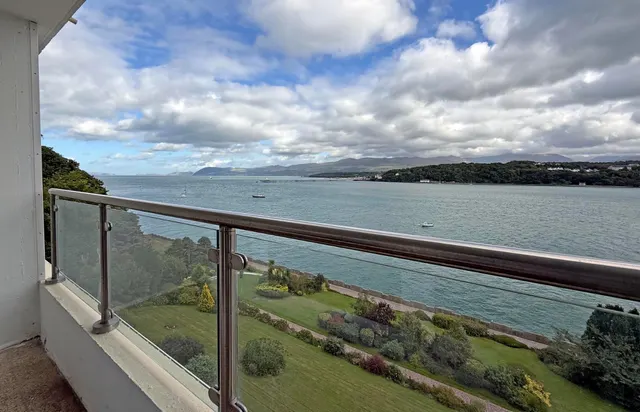 Glyn Garth Court, Menai Bridge, photo 2