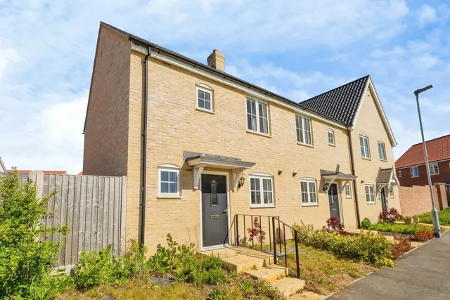How Walk, Onehouse, Stowmarket, Suffolk, IP14, photo 1
